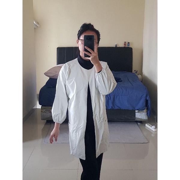 Zara Outer Kulit Full leather Warna Broken White atau Putih Tulang