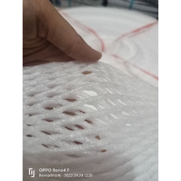 net foam/jaring buah warna putih 50 meter
