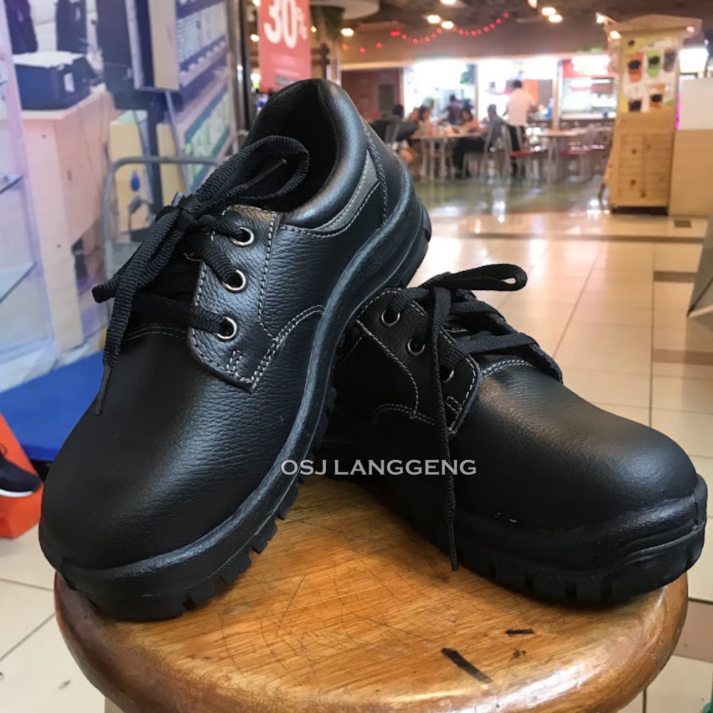 Sepatu Safety Krushers Alaska Hitam - Safety Shoes Krushers Alaska Black