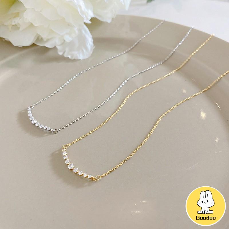 Desain Niche Temperamen Sederhana Wanita Kalung Bulan Sabit Tersenyum Kelas Atas -Doo