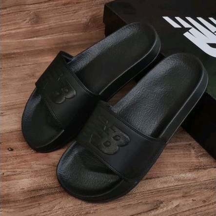 Sandal New Balance Hitam Polos Pria / Sandal Slide Hitam Polos / Sandal Pria