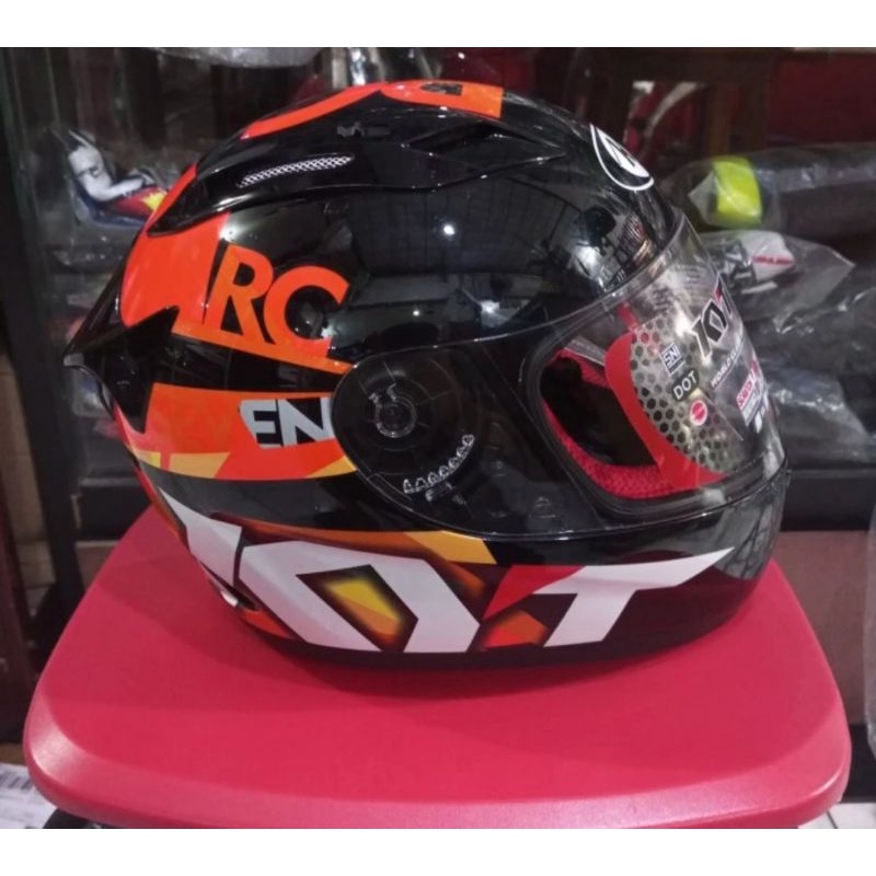 Helm KYT RC Seven Seri 19 Black/Orange
