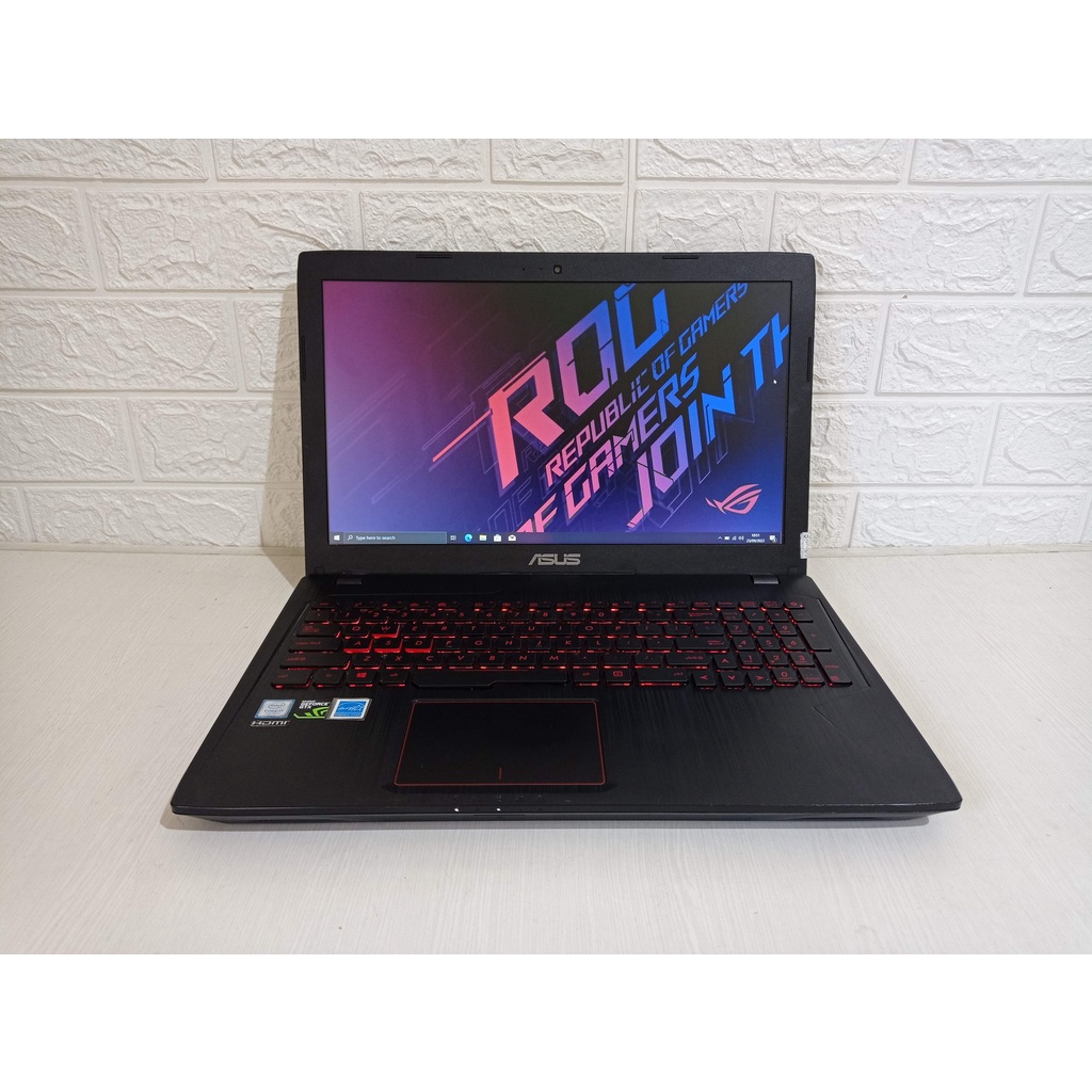 Asus ROG Strix GL553VE Core i7 7700HQ Nvidia GTX1050 Ti Dual SSD Laptop Second Gaming Bekas GTX 1050