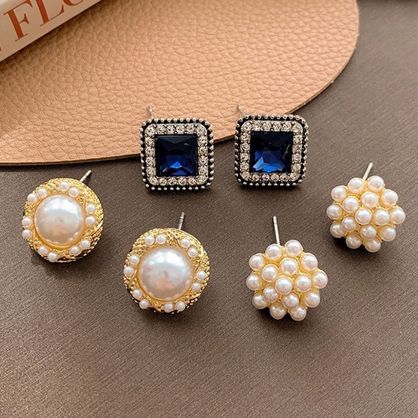 Anting Stud Hias Mutiara Berlian Imitasi Gaya Vintage Untuk Wanita