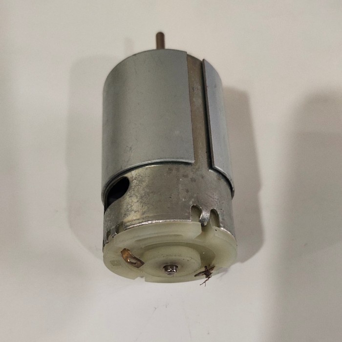 dinamo mesin bor bagian atas