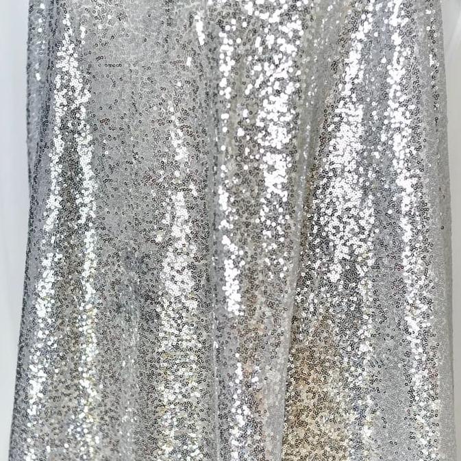 Kain sequin silver tile putih / kain seribu payet / background foto video ala selebgram