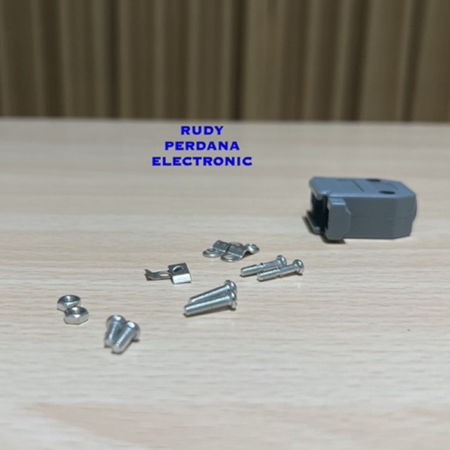 KONEKTOR SOCKET SOKET COVER TUTUP PENUTUP PLASTIK VGA DB15