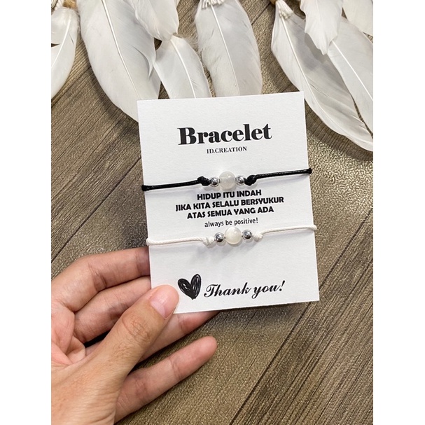 Gelang Manik Korea Bulat Putih Transparan Tali Korea 1.5mm Hitam Putih