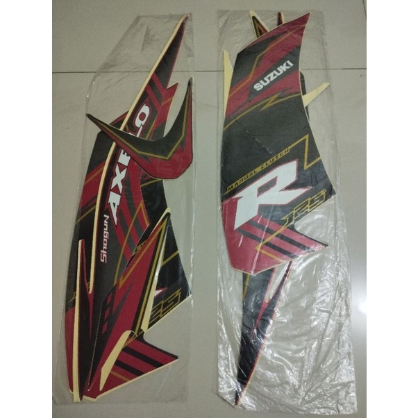 Stiker Suzuki Axelo hitam merah