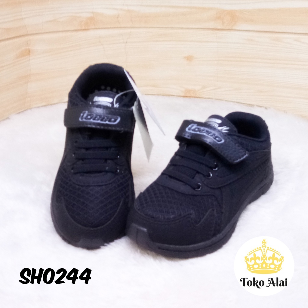 SEPATU Sekolah OLAHRAGA MODERN HITAM POLOS / RUNNING / FASHION PRIA WANITA / BEST QUALITY LOGGO HARM