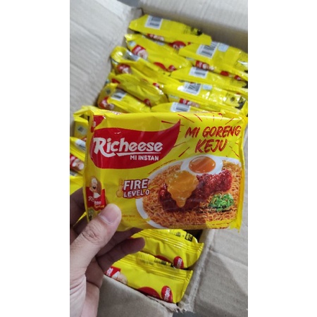 

MIE RICHEESE GORENG KEJU LEVEL 0