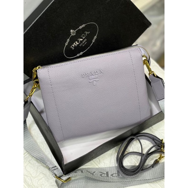 tas fashion Prada slingbag ,clutch selpamg 3ruang free box