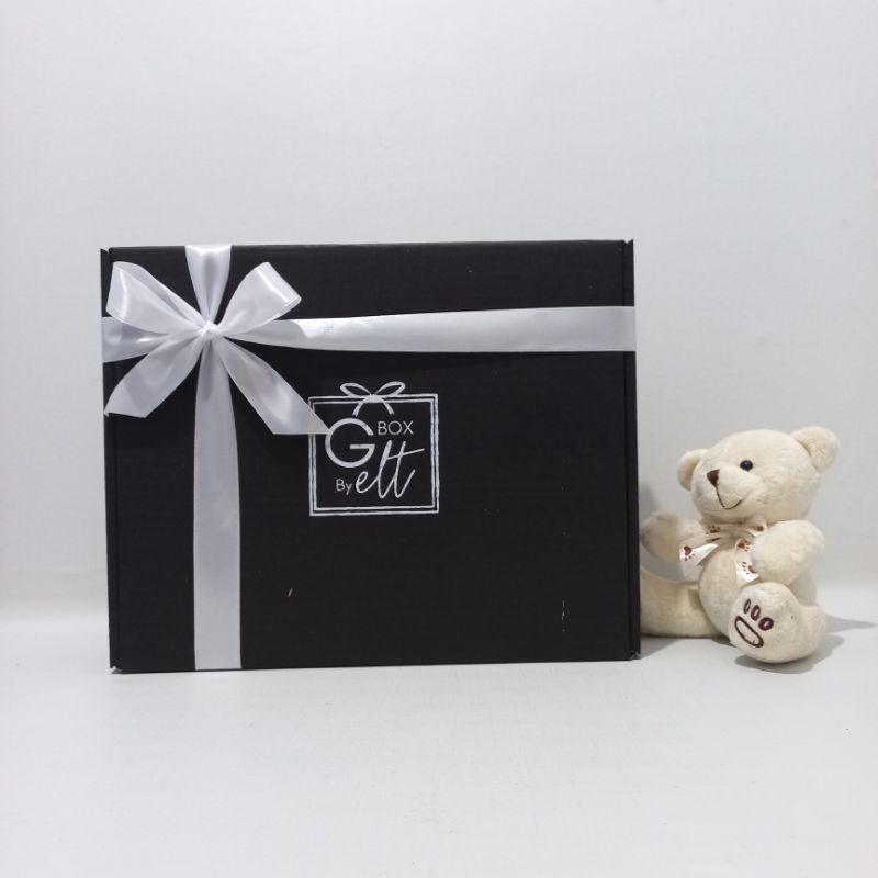 GIFT BOX HAMPERS MUKENA PREMIUM GIFT BOX CEWEK KADO MUKENA BLACK WHITE KADO PERNIKAHAN HADIAH WISUDA KADO ULANG TAHUN