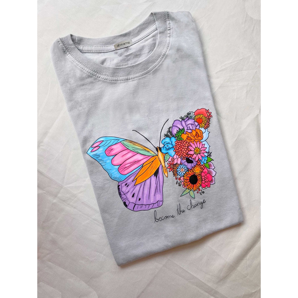 Butterfly Graphic T shirt / Kaos Graphic