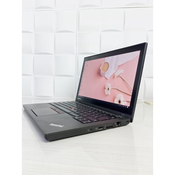Laptop Lenovo Thinkpad X250 Core i5 Gen 5 Ram 8 Gb Ssd 128 Gb Touchscreen Murah