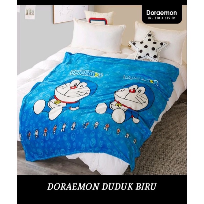 Selimut karakter Doraemon