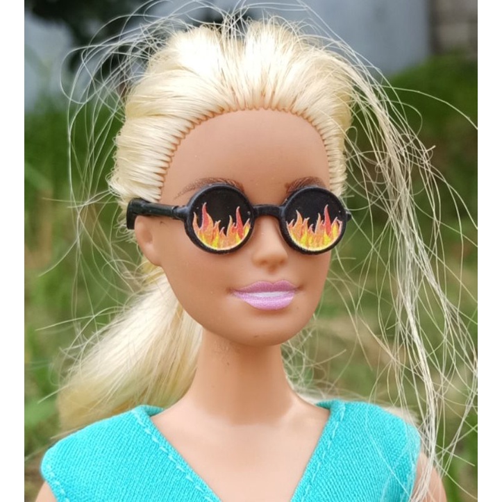 Kacamata retro hitam polos Barbie