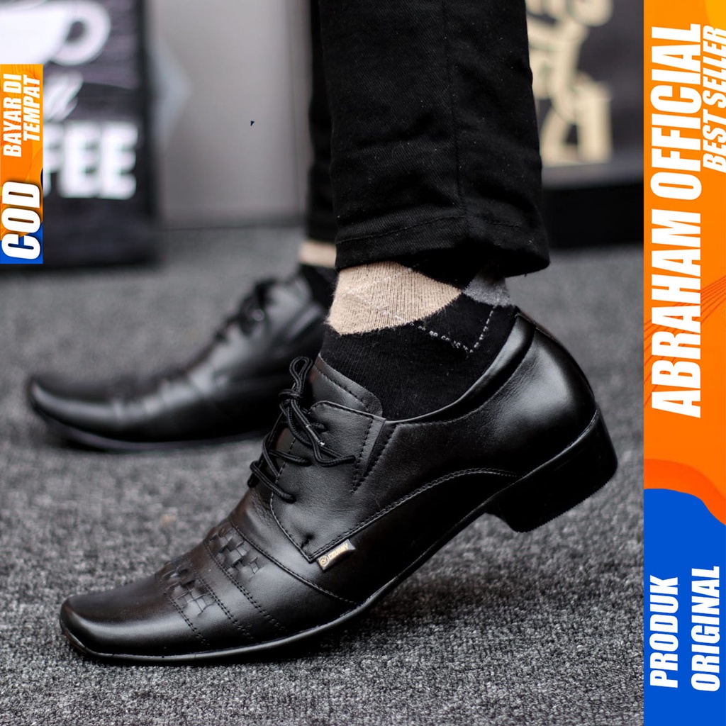 Sepatu Pantofel Hitam Kulit Asli Formal Kerja Kantor Pria Abraham Samak