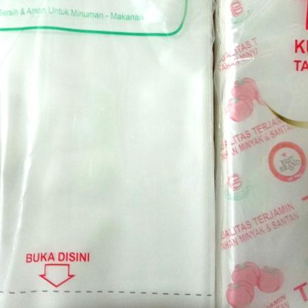 

plastik pe tomat(1/4kg) uk 10x20 (isi 4bks)