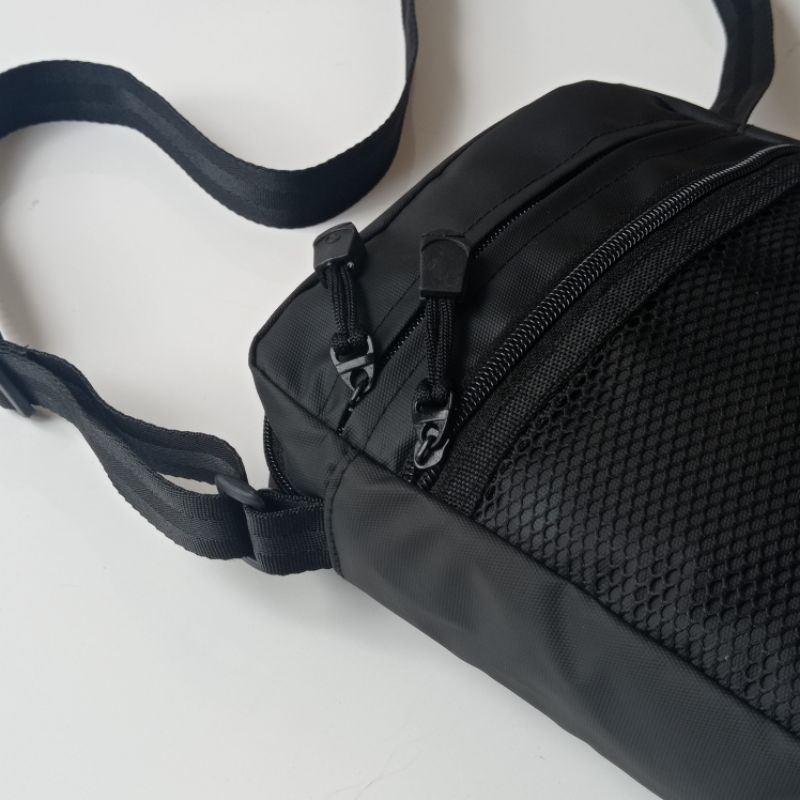 Tas Slempang Premium Hitam Polos Sling Bag Ortuseight Anti Air