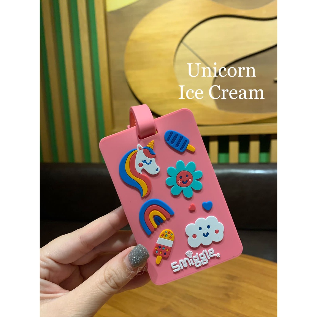 

Name Tag Smiggle, Gantungan Nama Smiggle, Name Tag Anak Smiggle, Smiggle Hang Tag ORI 100% Import