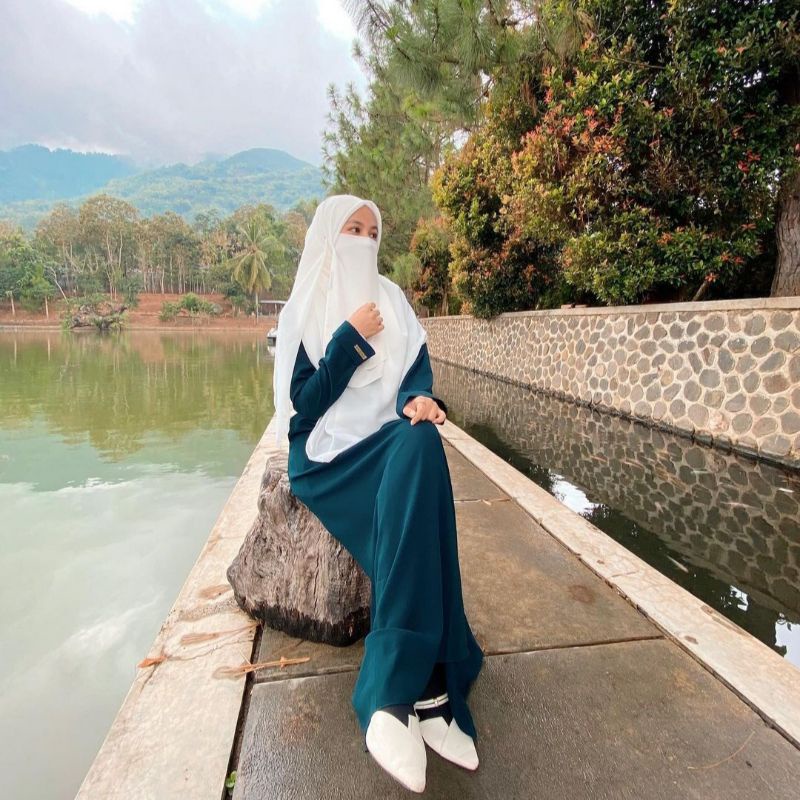 ZayenaCiamis Abaya Basic Polos Gamis Kekinian Bahan Fortazela Premium Mecca by Zayena