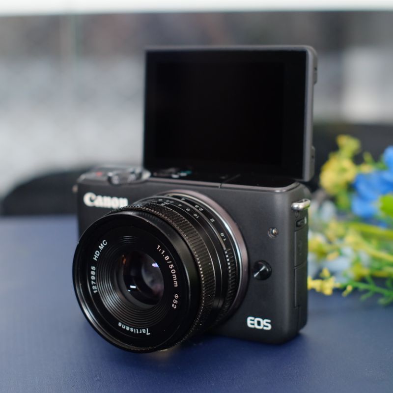Canon M10 Lensa Fix Lensa 7artisant 50mm F1.8 Kamera Mirrorless - VG -Likenew