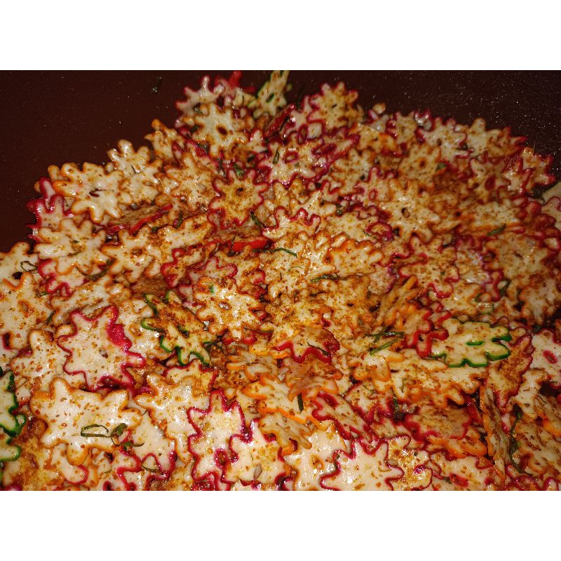 

cemilan krupuk kembang