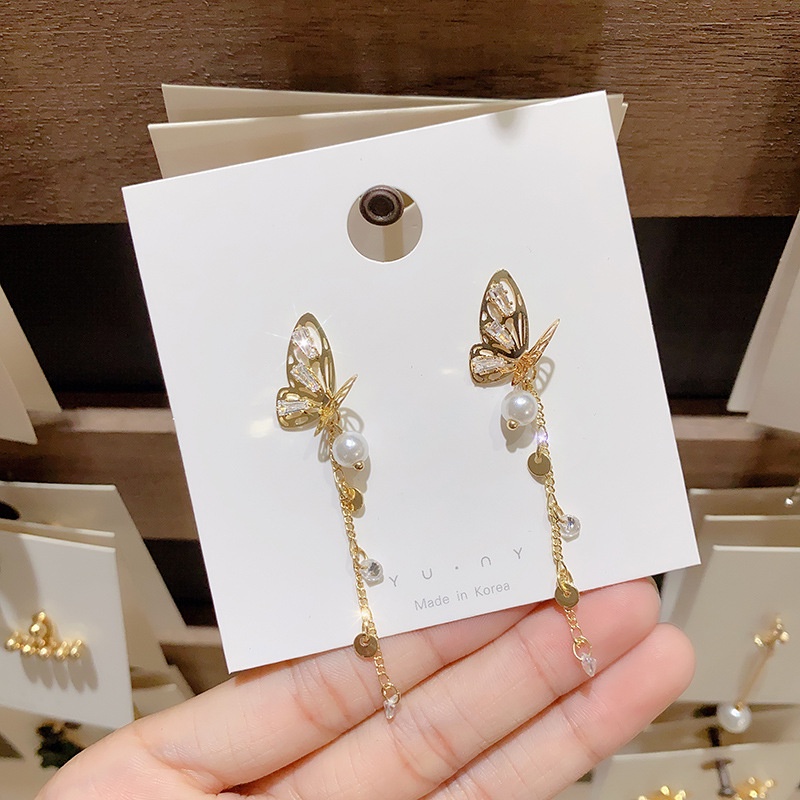 Anting Rumbai Panjang Bentuk Kupu-Kupu Aksen Mutiara Kristal Gaya Korea