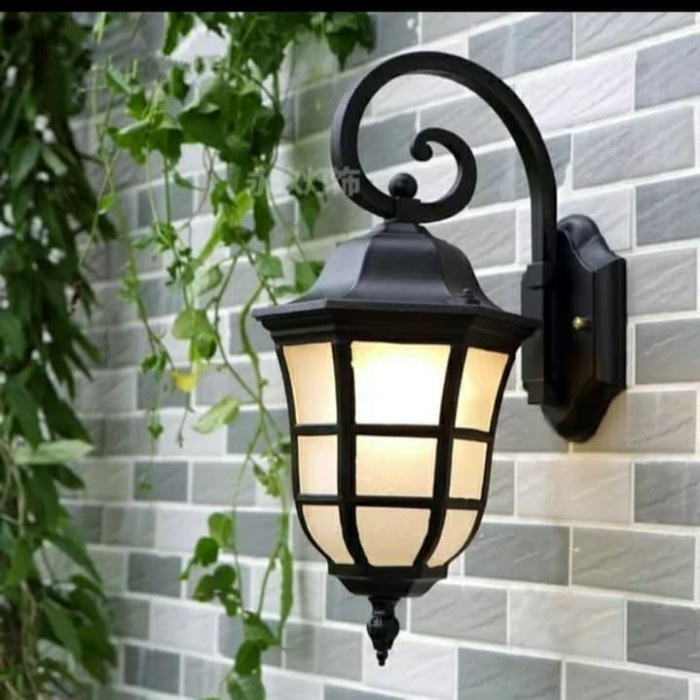 lampu taman dinding Outdoor klasik