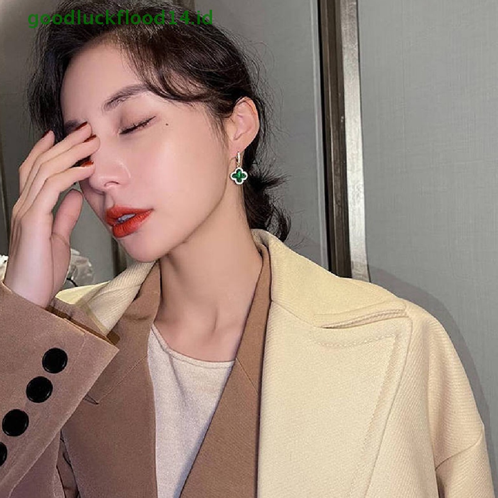 1 Pasang Anting Stud Bentuk Bunga Clover Keberuntungan Warna Hitam Hijau Untuk Anak Perempuan