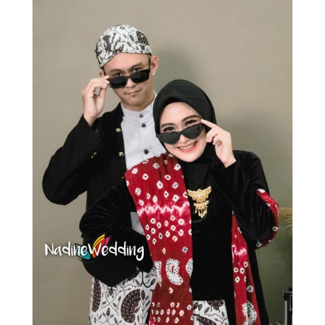 Baju Couple Adat Jawa - Solo / Baju Prewedding, Motif Sidoasih Kecil