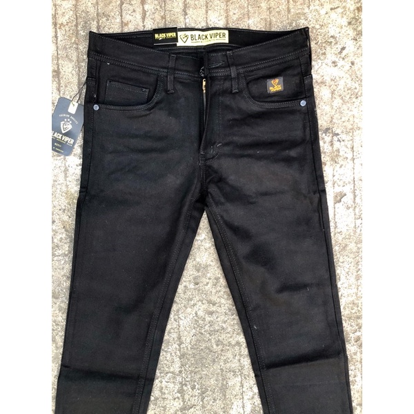 Celana panjang jeans street pria hitam polos/celana panjang jeans skiny/celana panjang terbaru masa kini