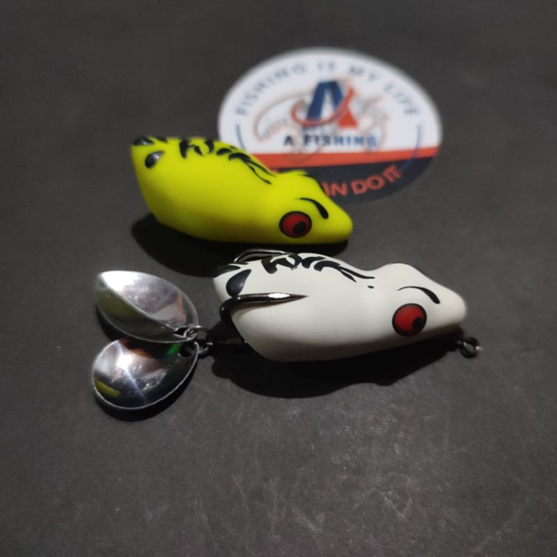 SOFT FROG BEBEK 4,2CM PLUS CANGKANG I DOUBLE HOOK KENZI SET 2/0