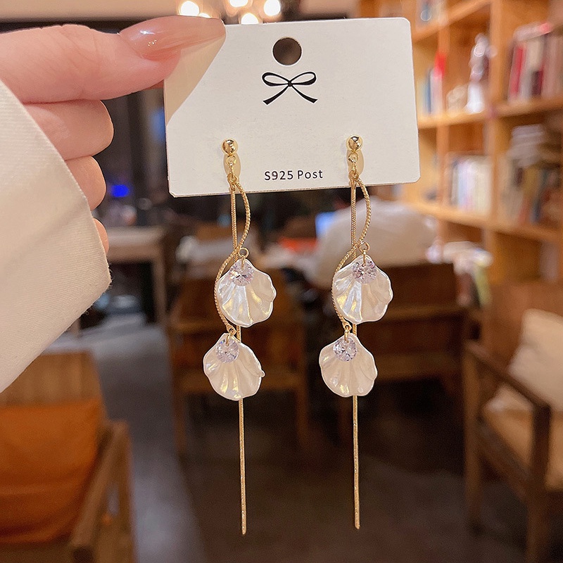 Anting Gantung Panjang Model Rumbai Bahan Silver 925 Dengan Zircon Untuk Wanita