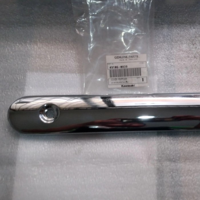 Cover Muffler Cover Knalpot Chrome Kawasaki W175Cafe Original
