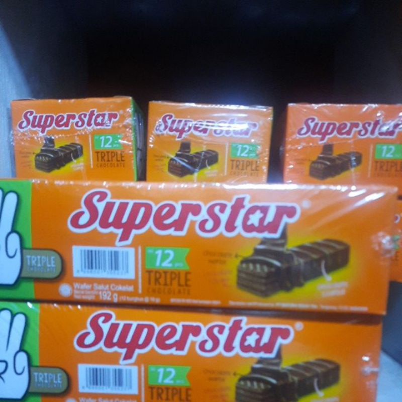 

wafer superstar 1pak isi 12pc