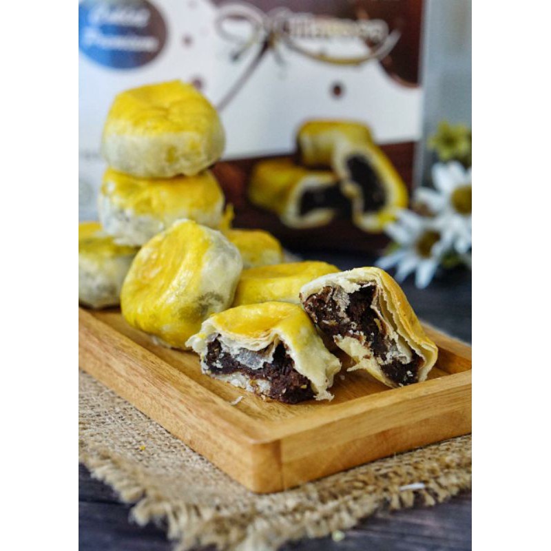 Bundling 4 - Bakpia Millarosa Coklat &amp; Durian + Pia Susu Lembang Original &amp; Keju