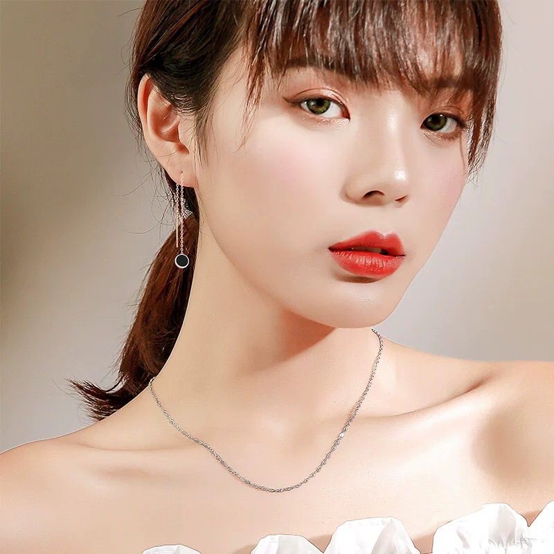 GG Anting Juntai Tusuk Bulat Hitam Titanium