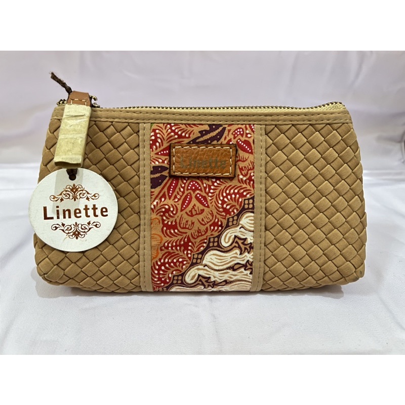 Linette Dompet Anyaman