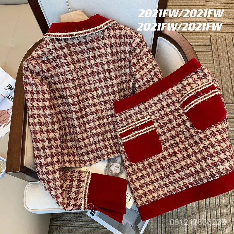 [✅BISA COD] # Sisjuly # Wewangian Kecil Merah Setelan Wanita Musim Dingin Mode Baru Retro Senior Rok Pendek Set