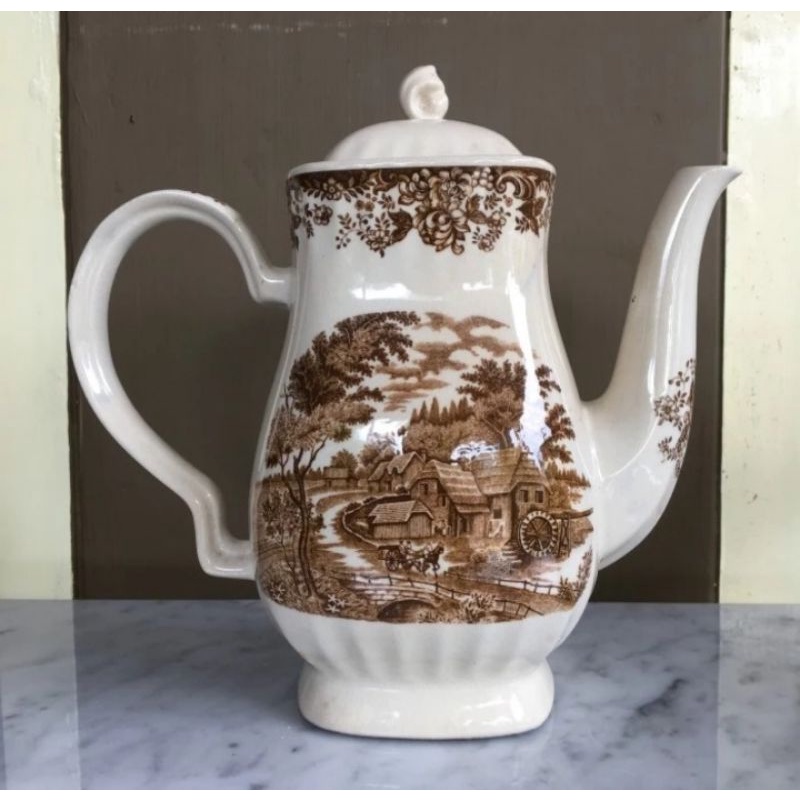Teko keramik motif pedesaan eropa
