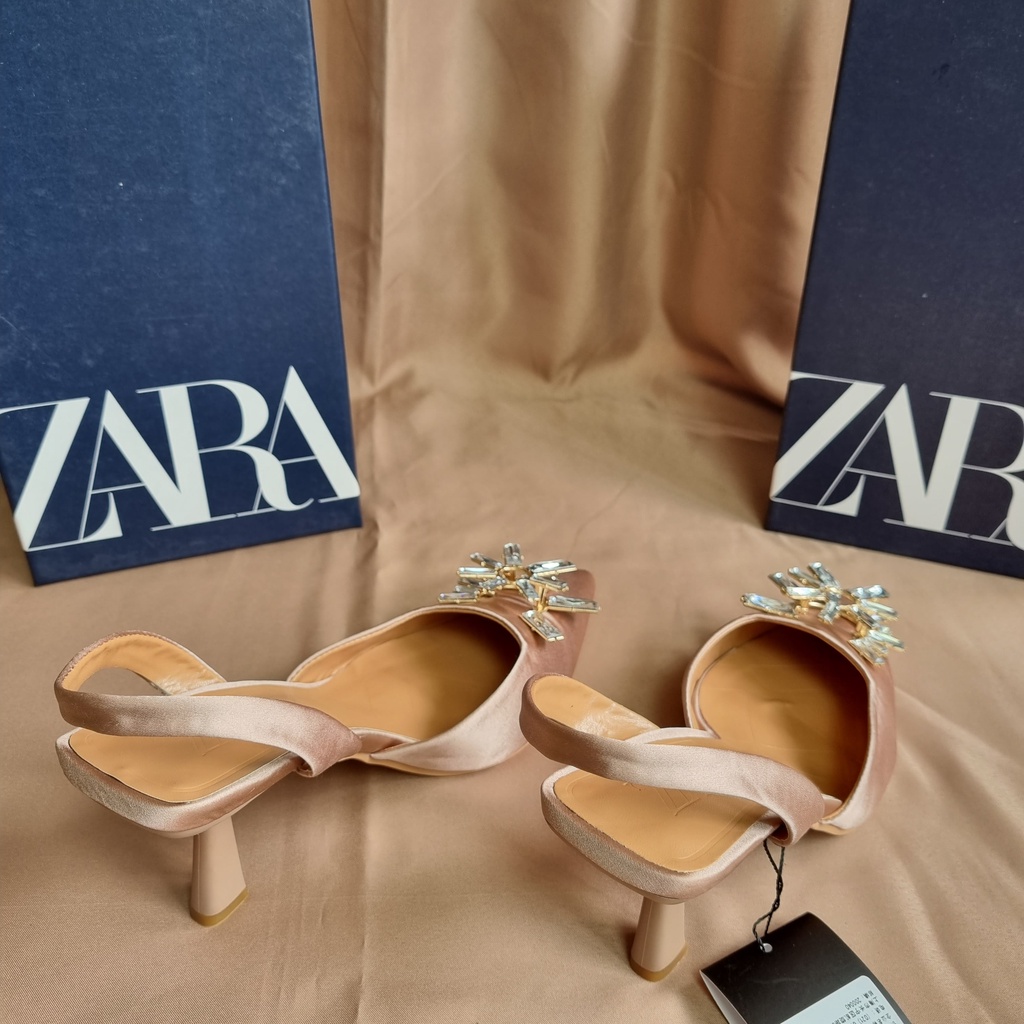 SEPATU ZR HEELS SLINGBACK SATIN