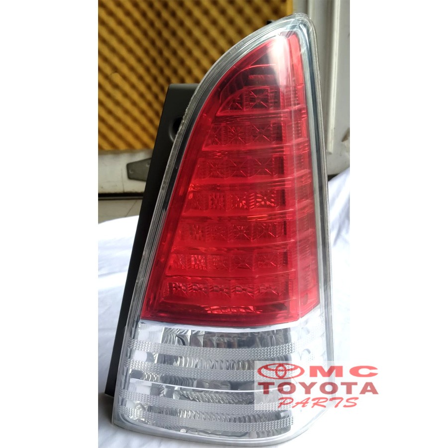 Lampu Stop Lamp Belakang Kanan Kijang Innova 81551-0K120-LL