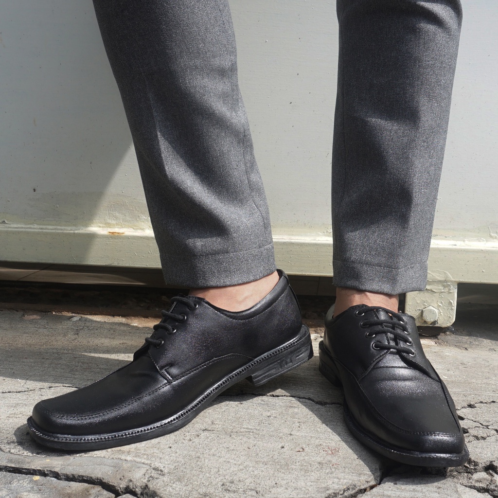 Sepatu Pantofel Pria Talian Model Terbaru Untuk Kerja Kantor dan Pesta Serta Acara Formal