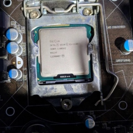 processor intel Xeon E3 1240 V2 3.4GHz  LGA 1155