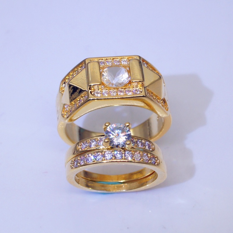 Goldkingdom Perhiasan Fashion Aksesoris Bangkok Emas Asli Kadar 375 Ready Stock Set Cincin Pasangan Lapis Emas Dengan Zircon Untuk Pria Dan Wanita