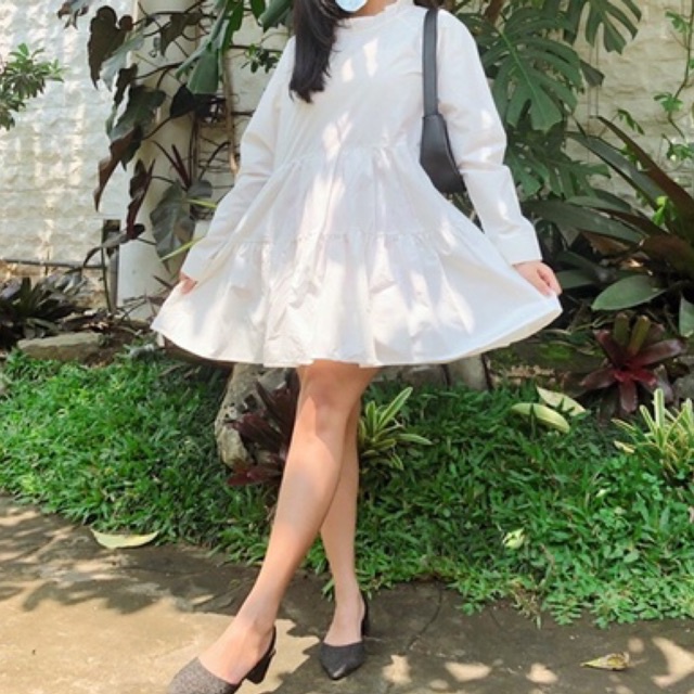 preloved dress lengan panjang putih