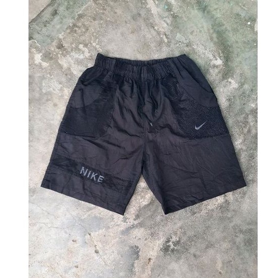 Celana Pendek Nike Vintage 90s