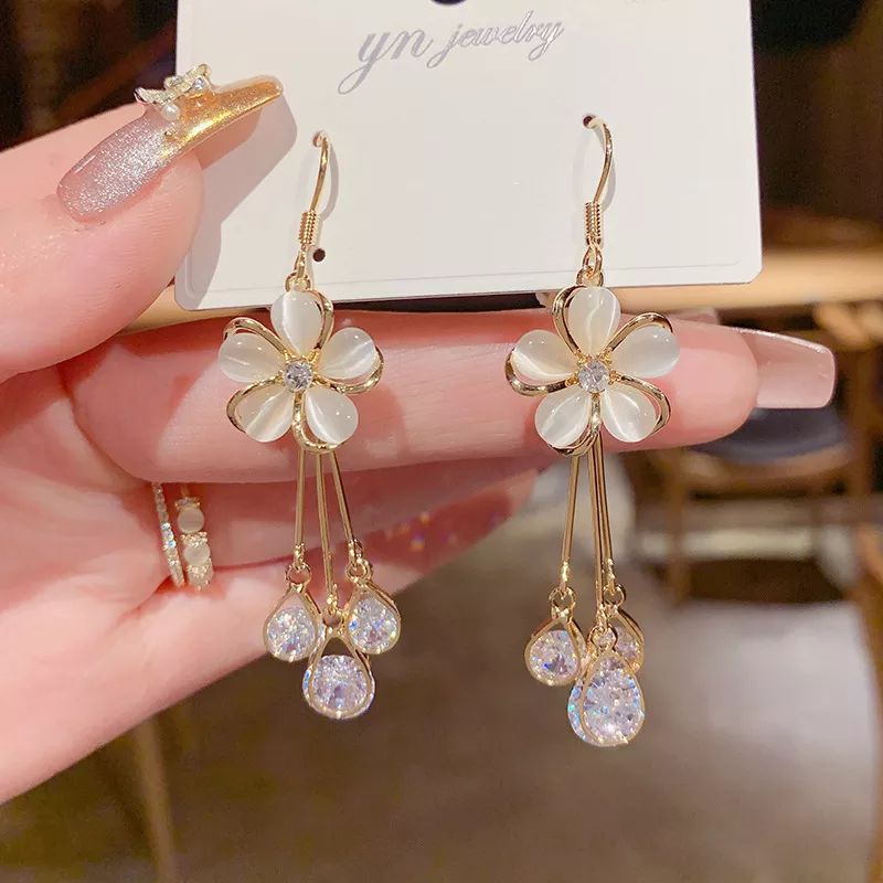 Anting Wanita Tusuk Gantung Bunga Mutiara Korea Anting Hijab Aksesoris Fashion